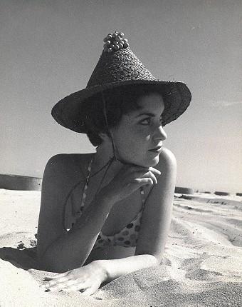 Marilyn Lyon, 1956